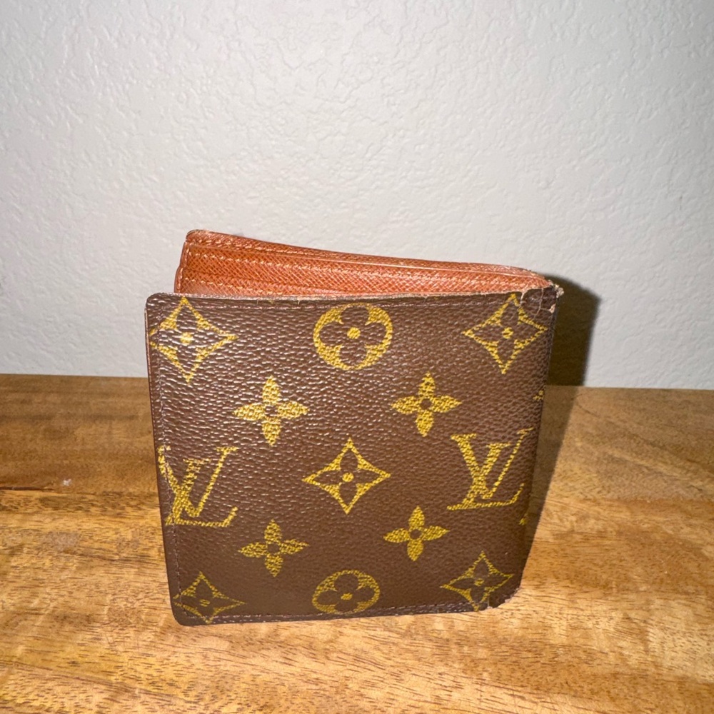 SOLD - Picture 2 of 9